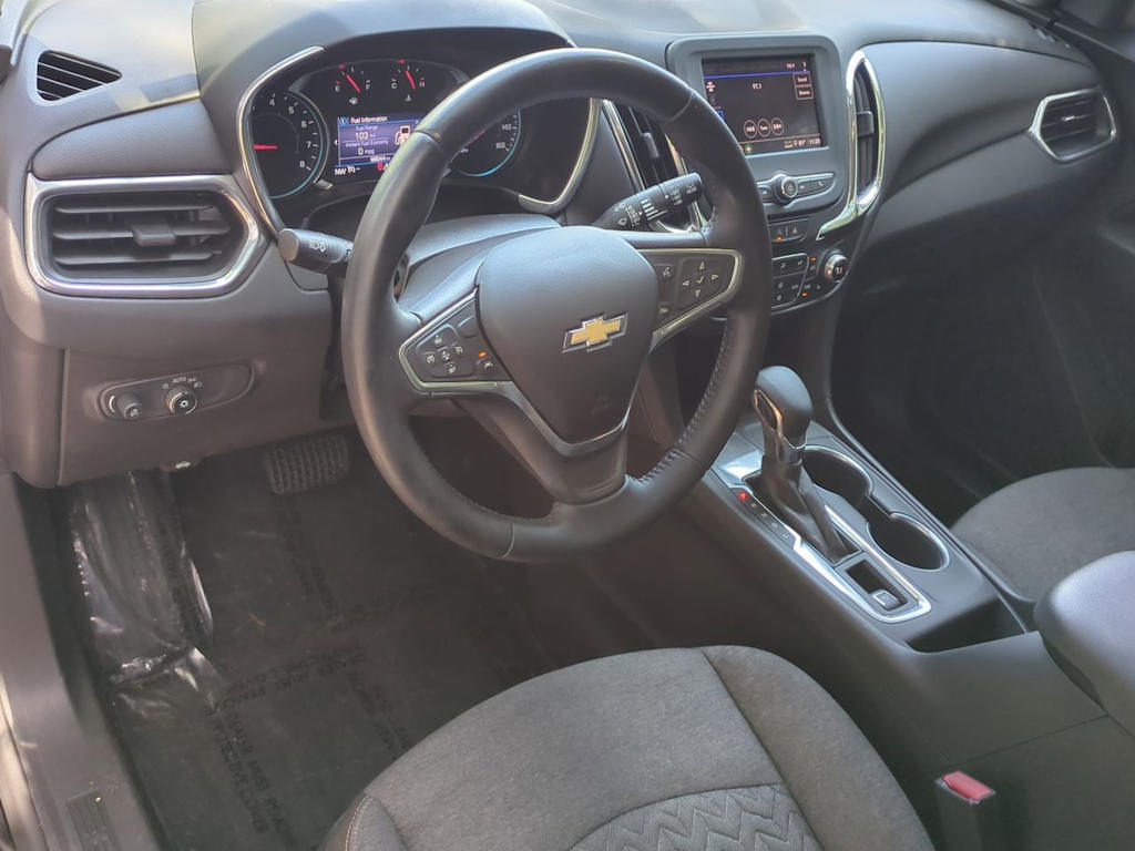 Thumbnail: 2022 Chevrolet Equinox - 2