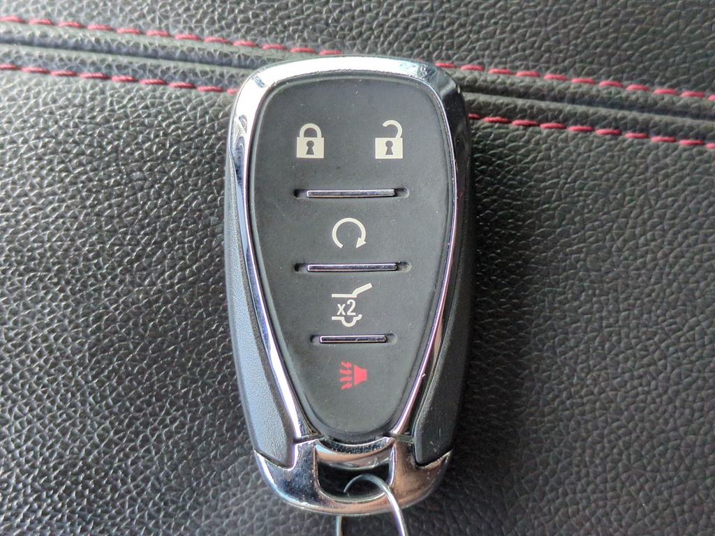 Thumbnail: 2023 Chevrolet Equinox - 18
