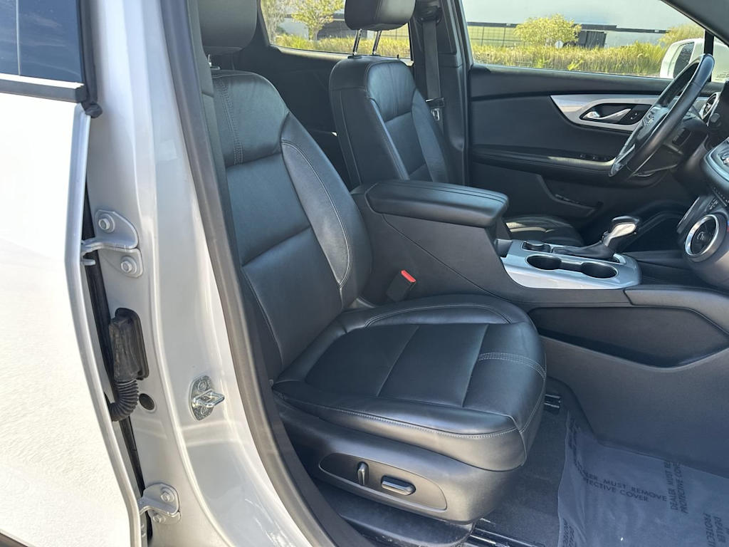 Thumbnail: 2020 Chevrolet Blazer - 11
