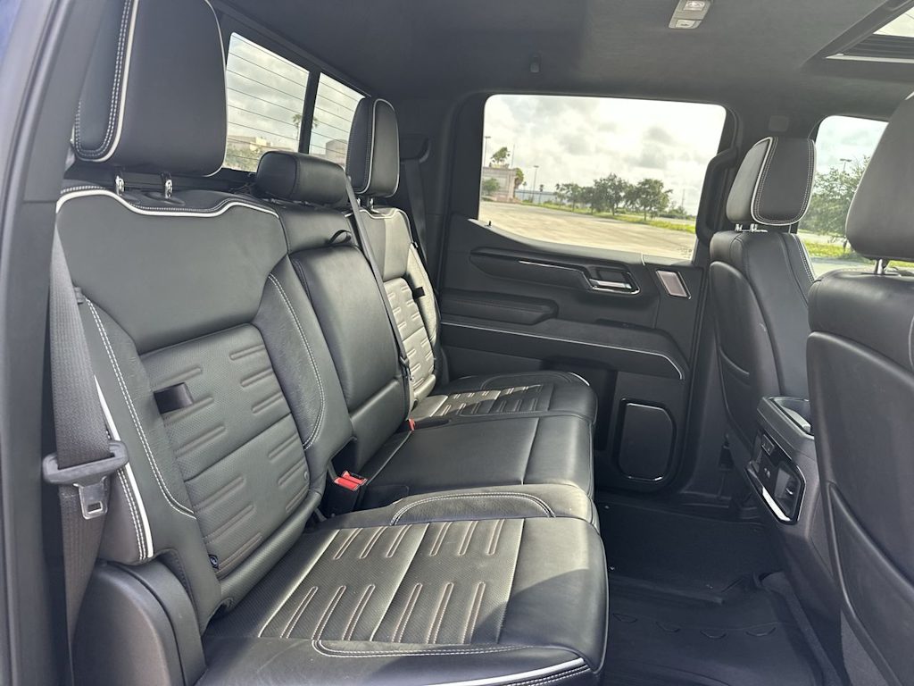 Thumbnail: 2023 GMC Sierra 1500 - 27