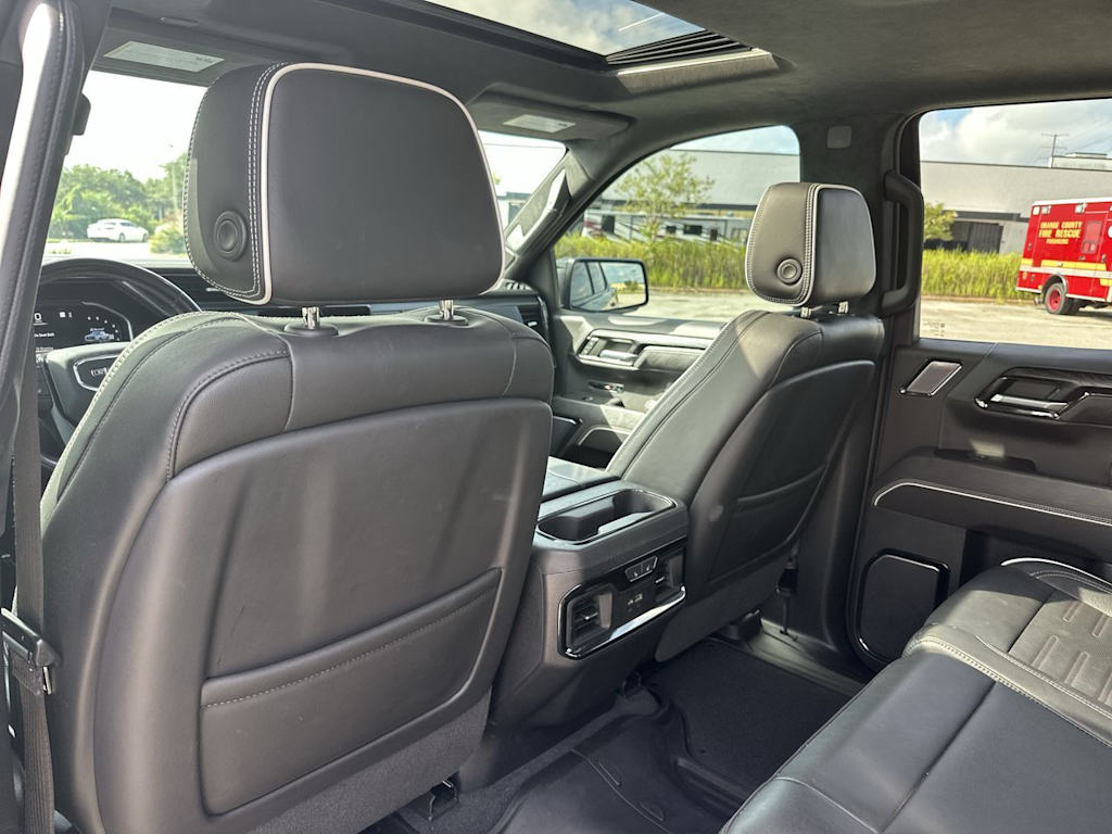 Thumbnail: 2023 GMC Sierra 1500 - 13