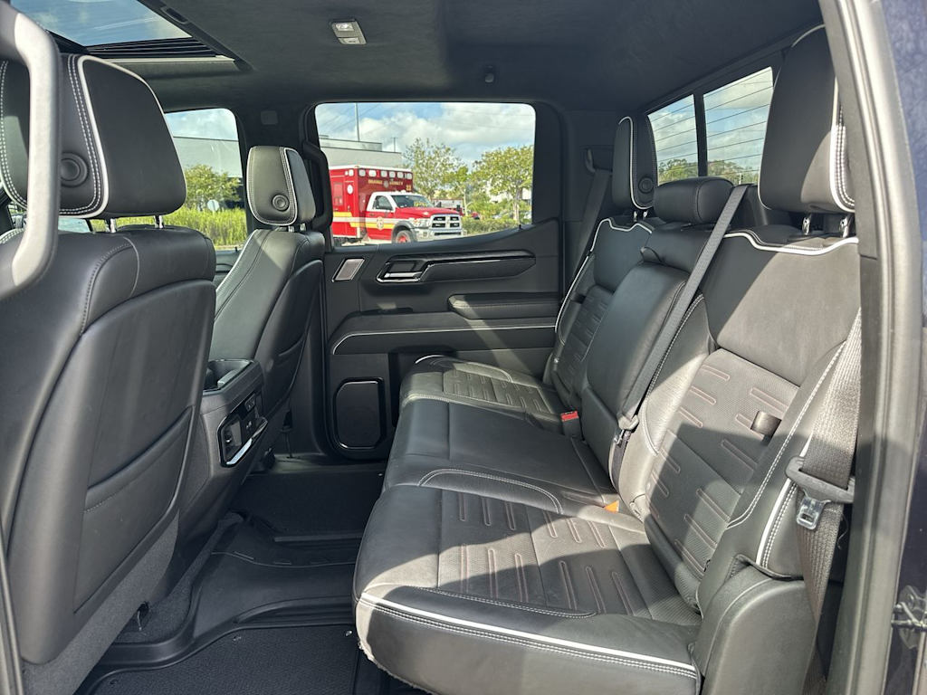 Thumbnail: 2023 GMC Sierra 1500 - 26