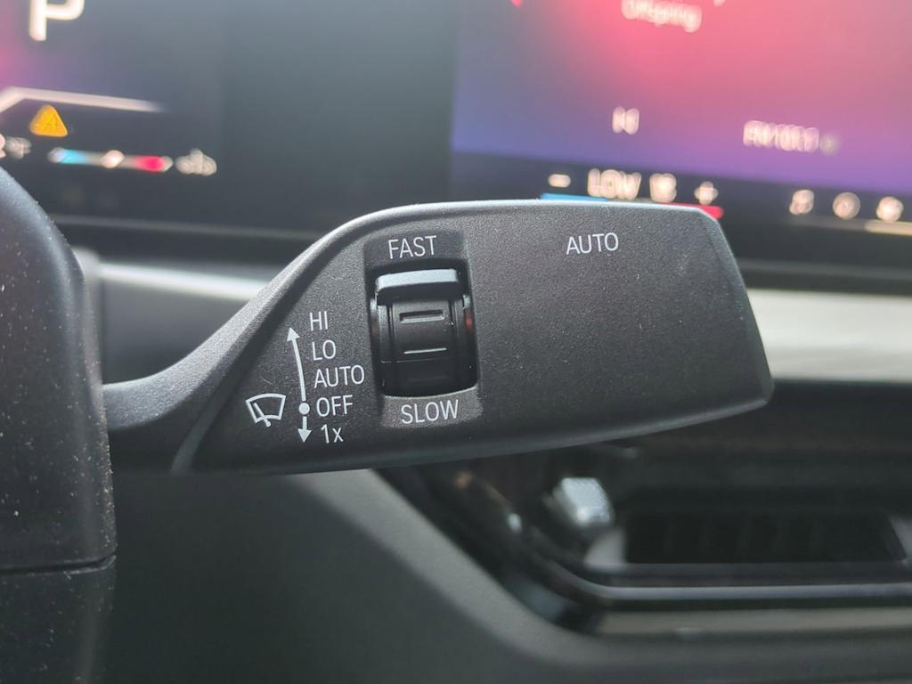 Thumbnail: 2025 BMW 3 Series - 15