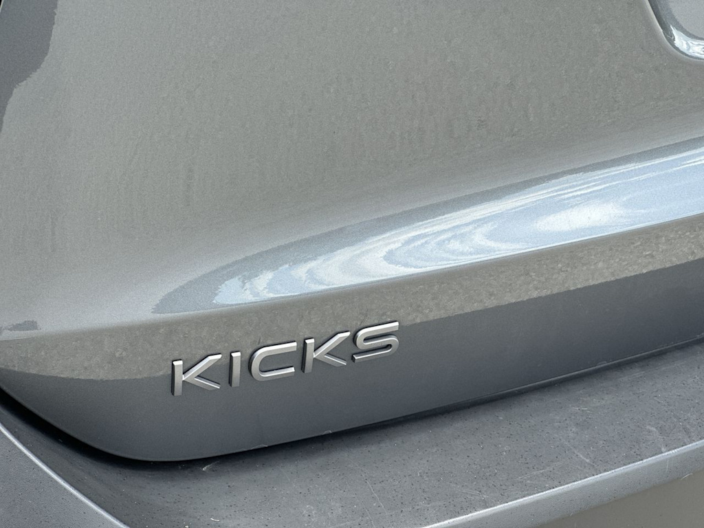 Thumbnail: 2025 Nissan Kicks - 24