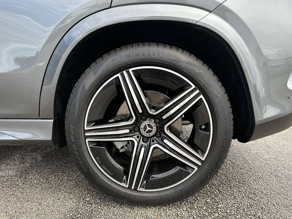Thumbnail: 2026 Mercedes-Benz GLE - 8