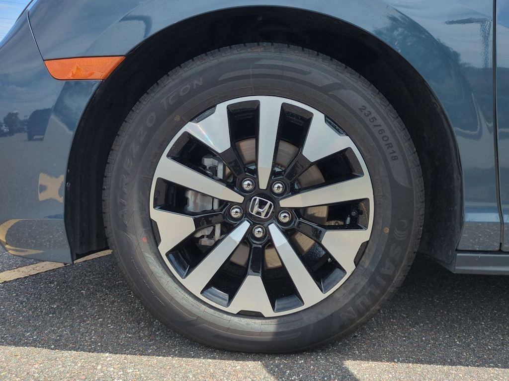 Thumbnail: 2025 Honda Odyssey - 8