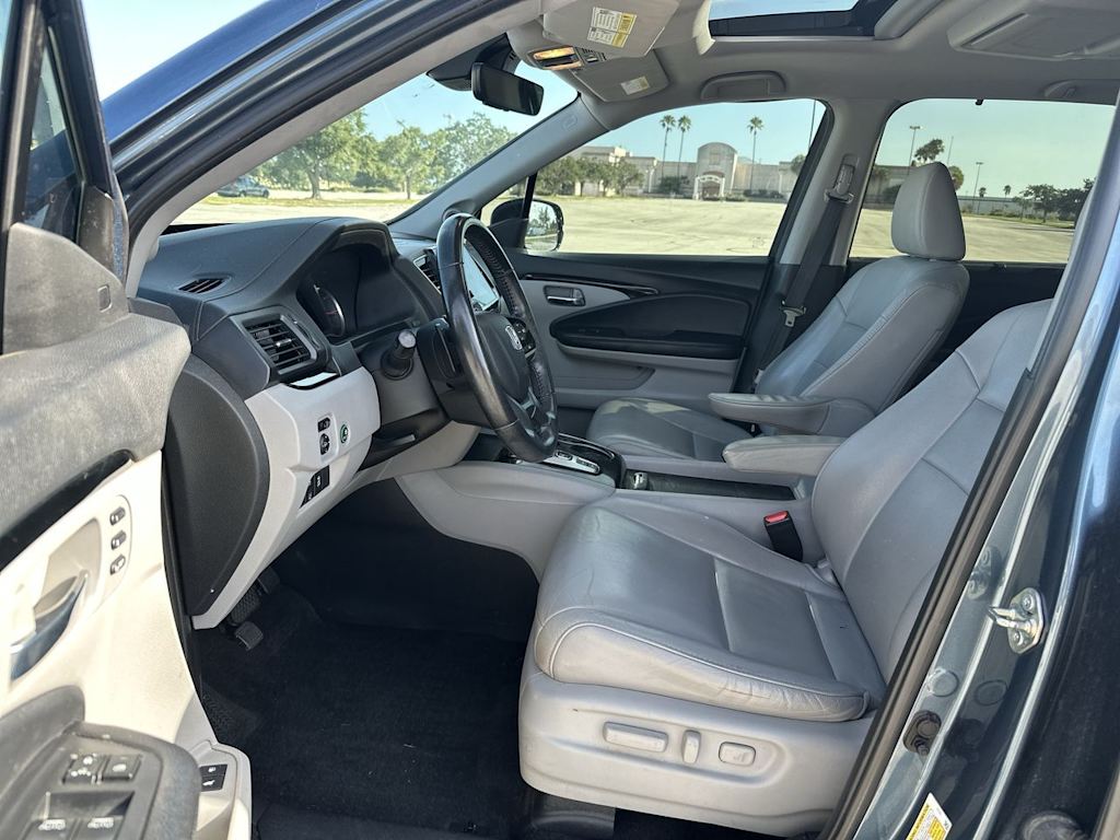 Thumbnail: 2020 Honda Pilot - 11