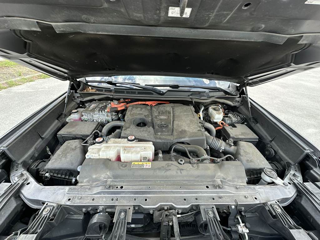 Thumbnail: 2022 Toyota Tundra - 8