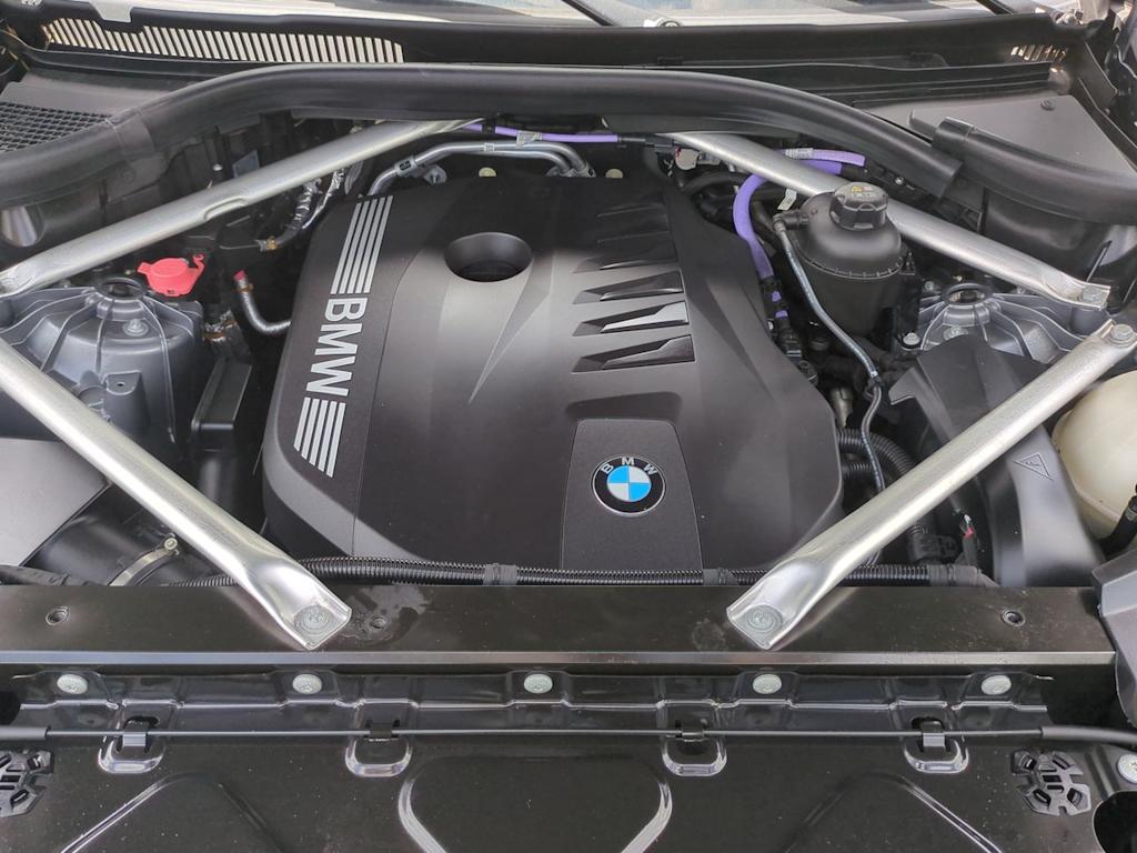 Thumbnail: 2024 BMW X5 - 9