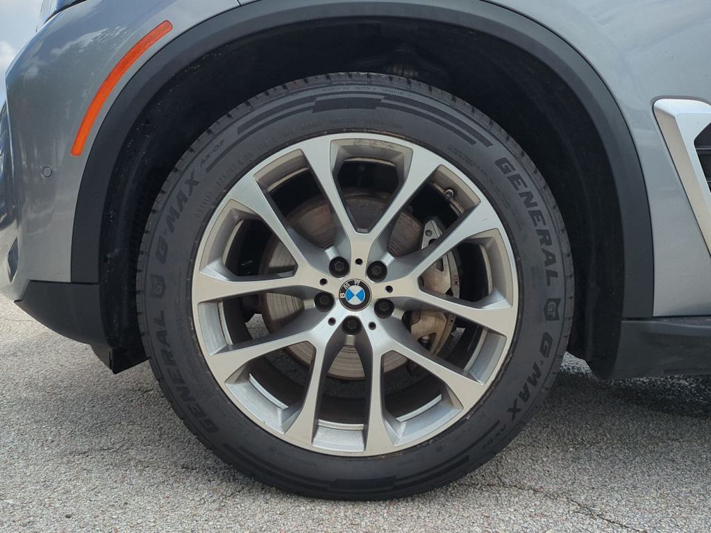 Thumbnail: 2024 BMW X5 - 8