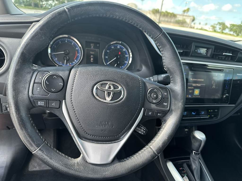 Thumbnail: 2017 Toyota Corolla - 8