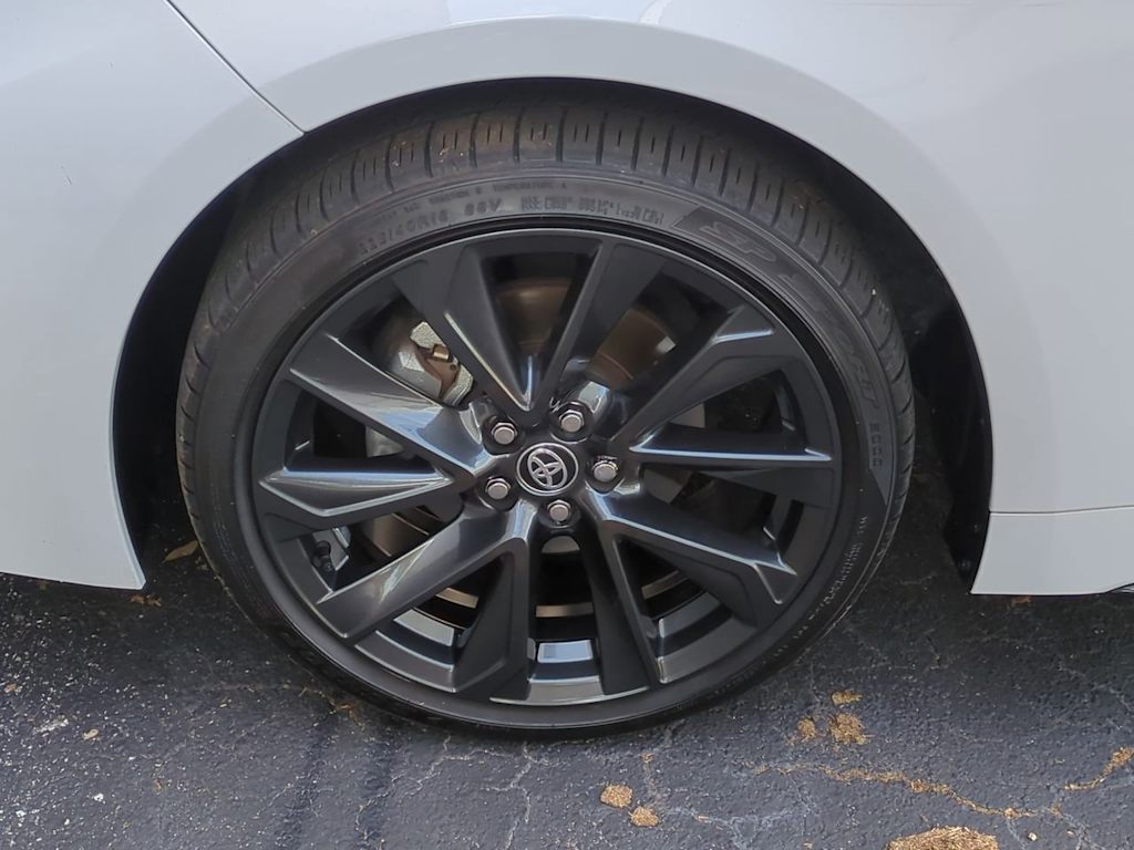 2023 Toyota Corolla XSE 8