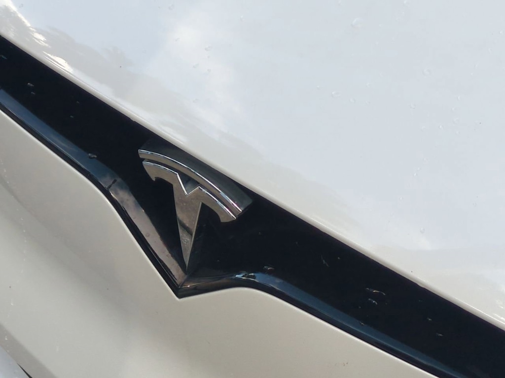 Thumbnail: 2024 Tesla Model X - 7