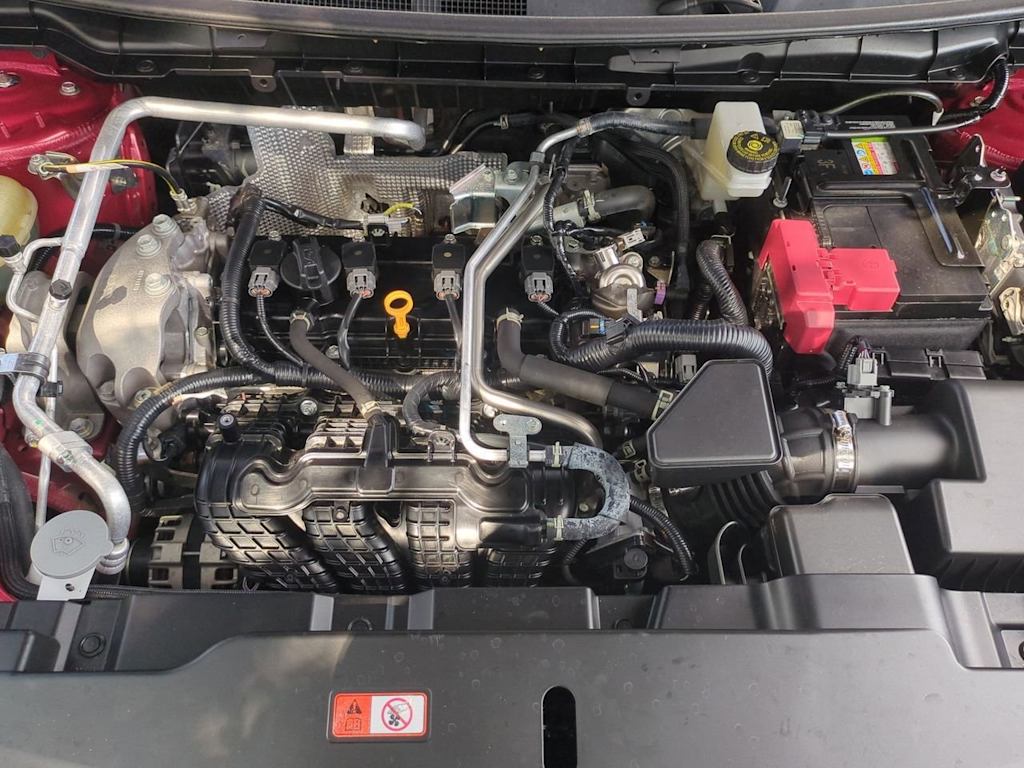 Thumbnail: 2024 Mitsubishi Outlander - 9