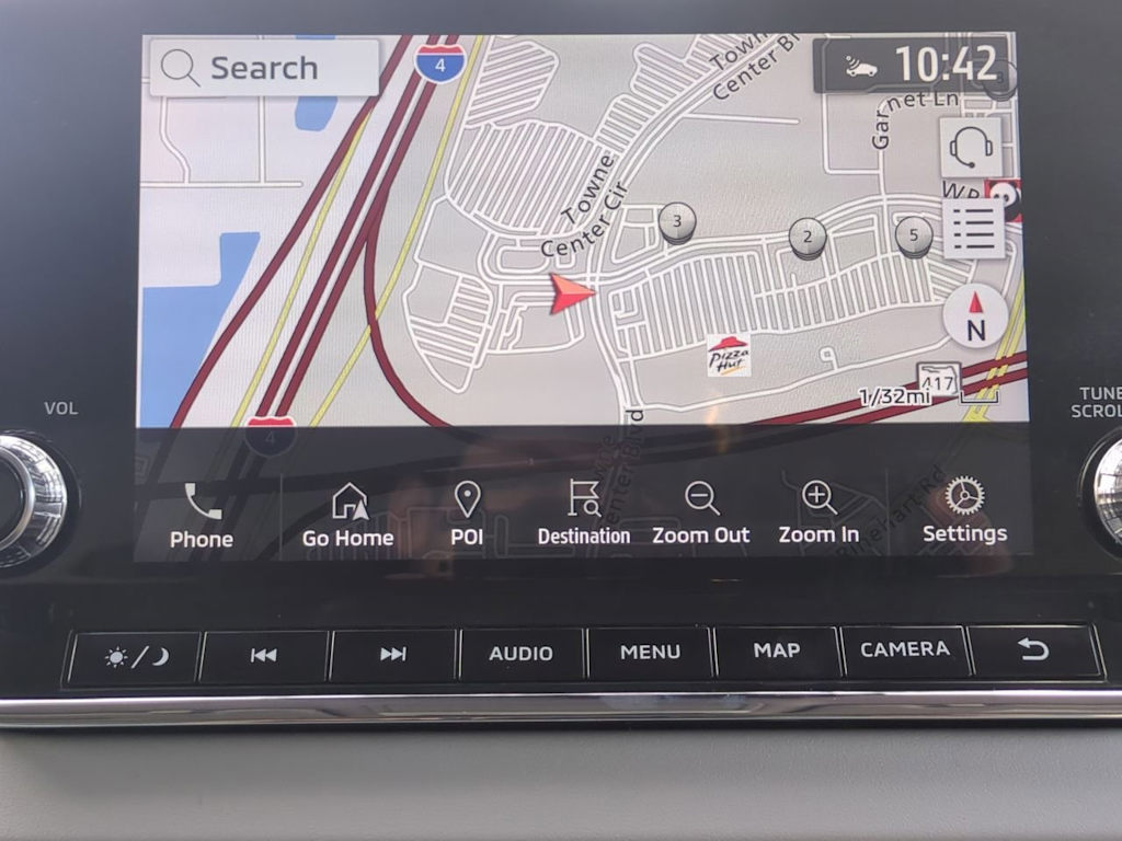 Thumbnail: 2024 Mitsubishi Outlander - 33