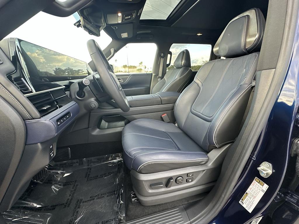 Thumbnail: 2026 INFINITI QX80 - 34