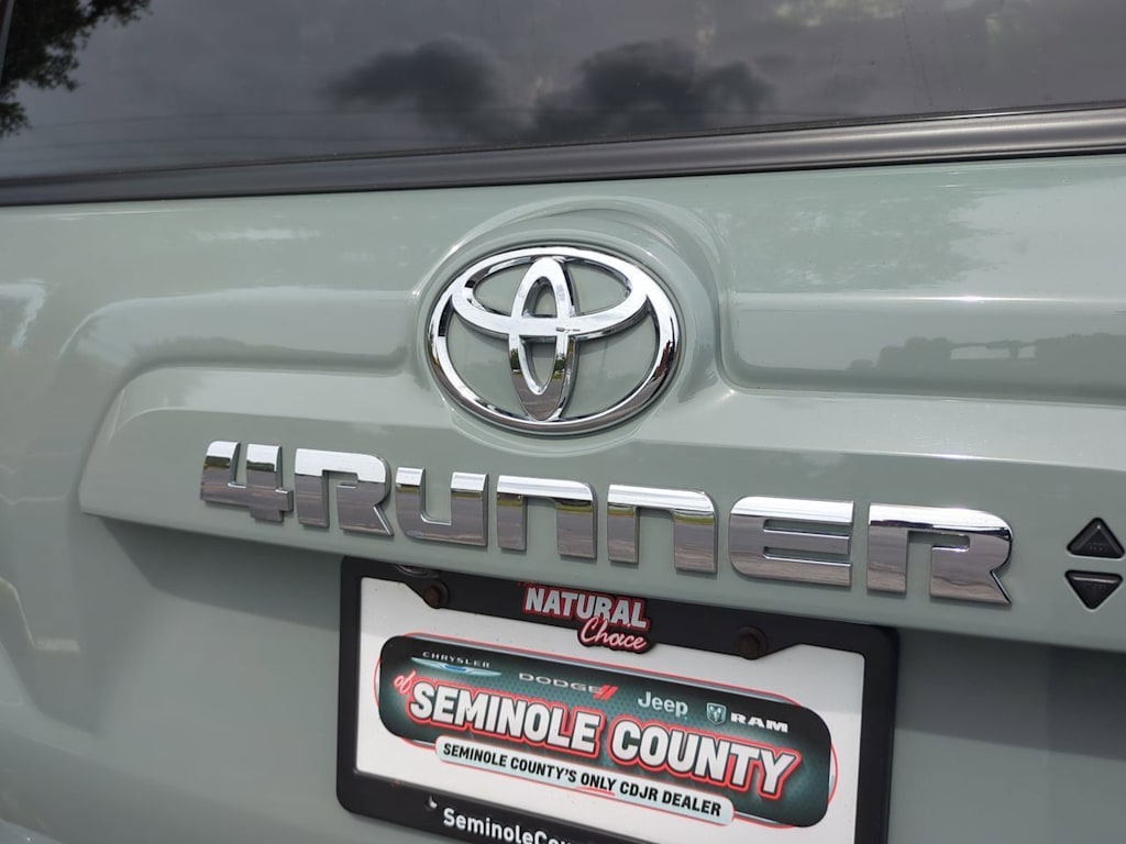 Thumbnail: 2023 Toyota 4Runner - 7