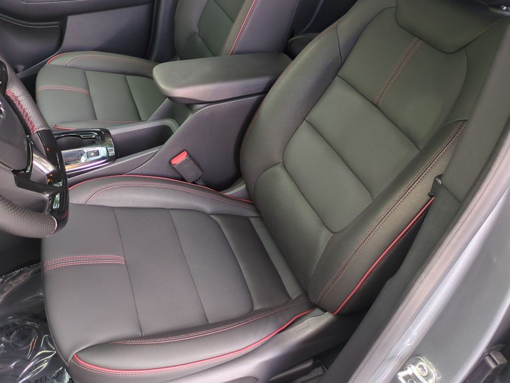 Thumbnail: 2026 Chevrolet TrailBlazer - 11