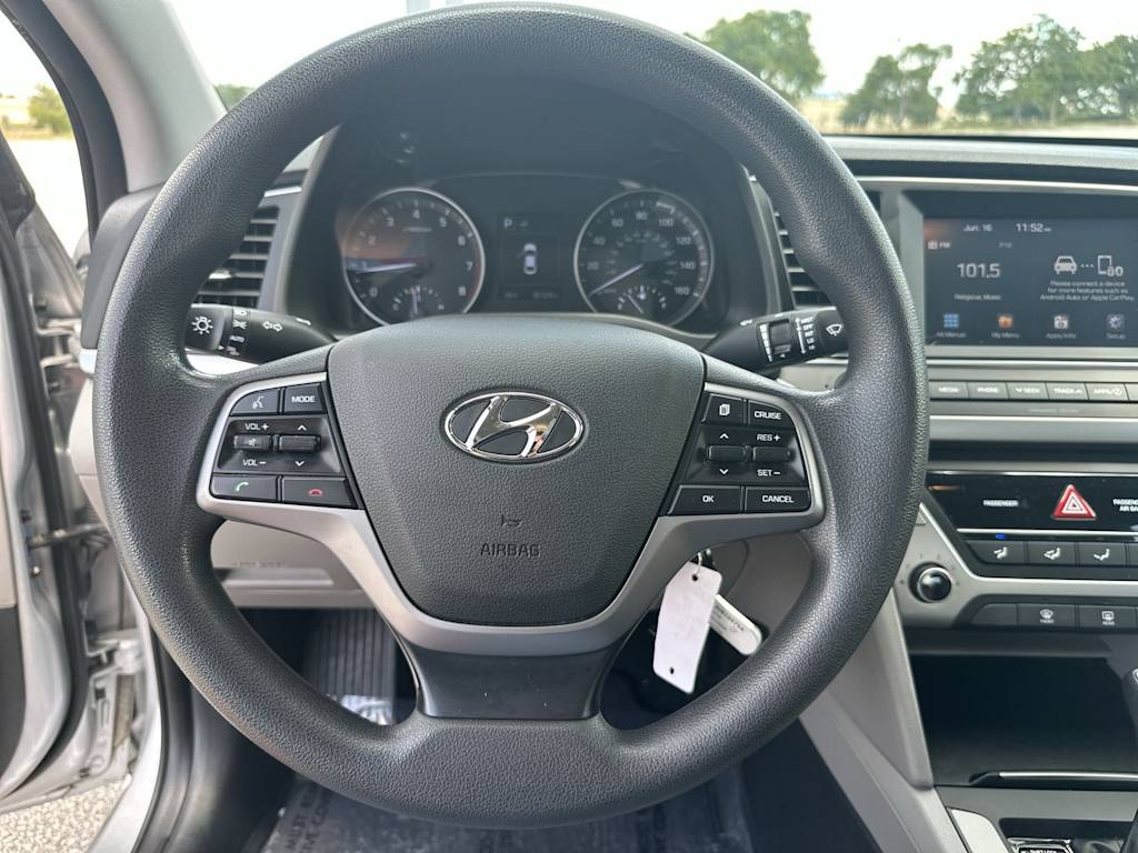 Thumbnail: 2018 Hyundai Elantra - 9