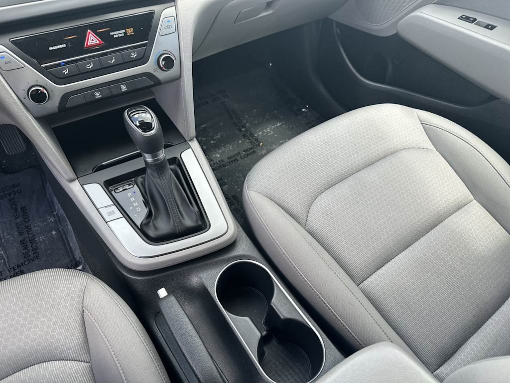 Thumbnail: 2018 Hyundai Elantra - 14