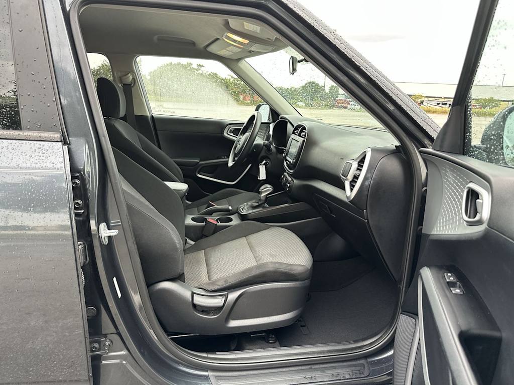Thumbnail: 2020 Kia Soul - 30