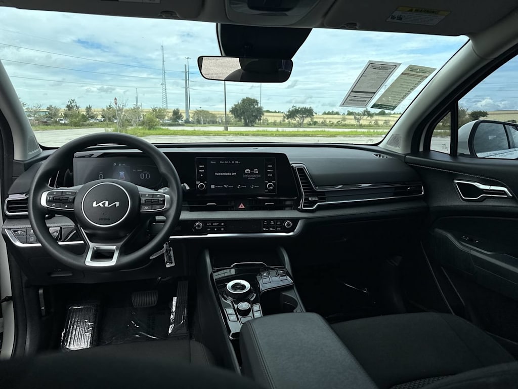 Thumbnail: 2024 Kia Sportage - 9