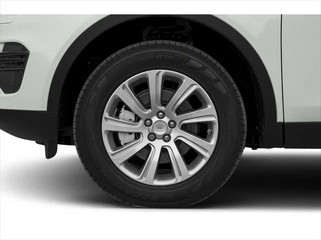 Thumbnail: 2019 Land Rover Discovery Sport - 6