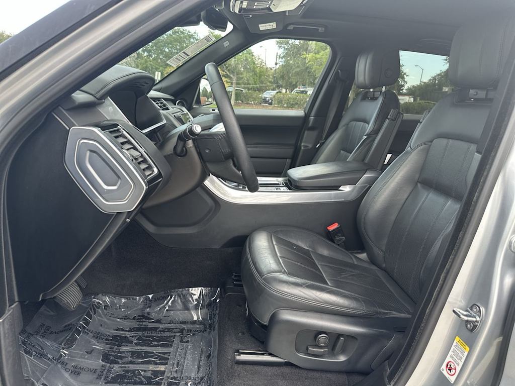 Thumbnail: 2019 Land Rover Range Rover Sport - 12