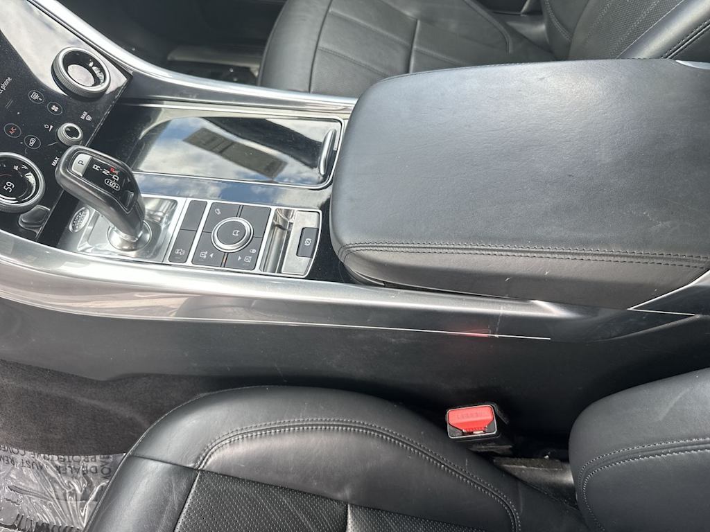 Thumbnail: 2019 Land Rover Range Rover Sport - 15