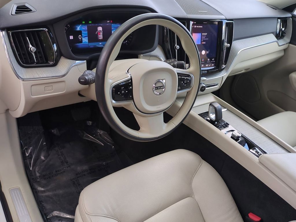 Thumbnail: 2024 Volvo XC60 - 2