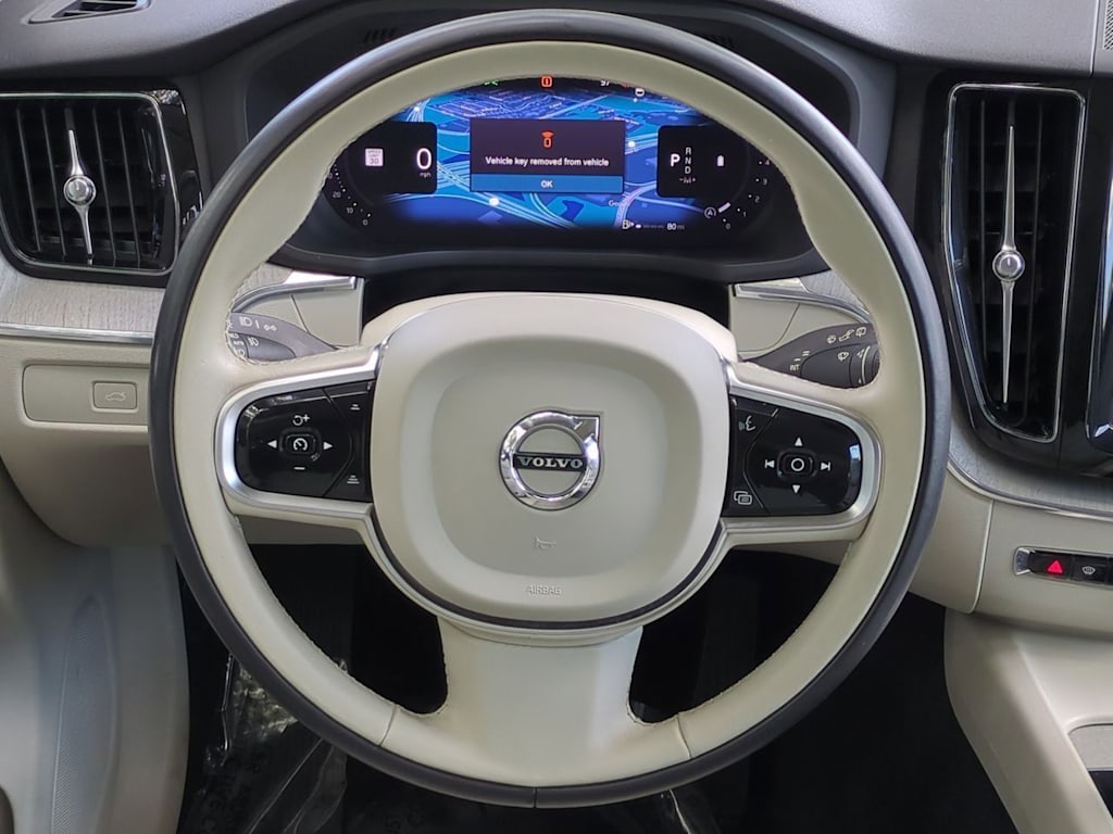 Thumbnail: 2024 Volvo XC60 - 13