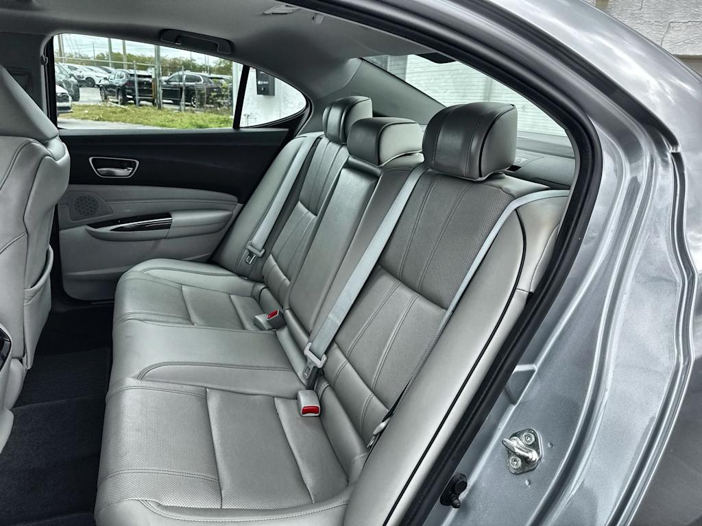 Thumbnail: 2018 Acura TLX - 27