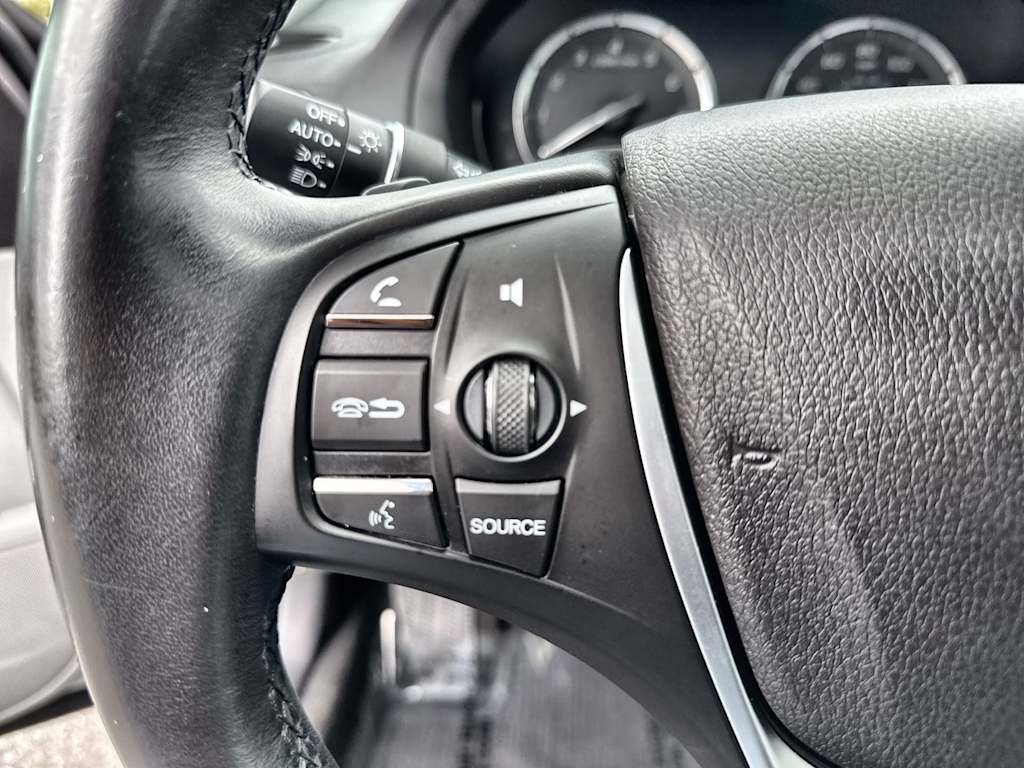 Thumbnail: 2018 Acura TLX - 28