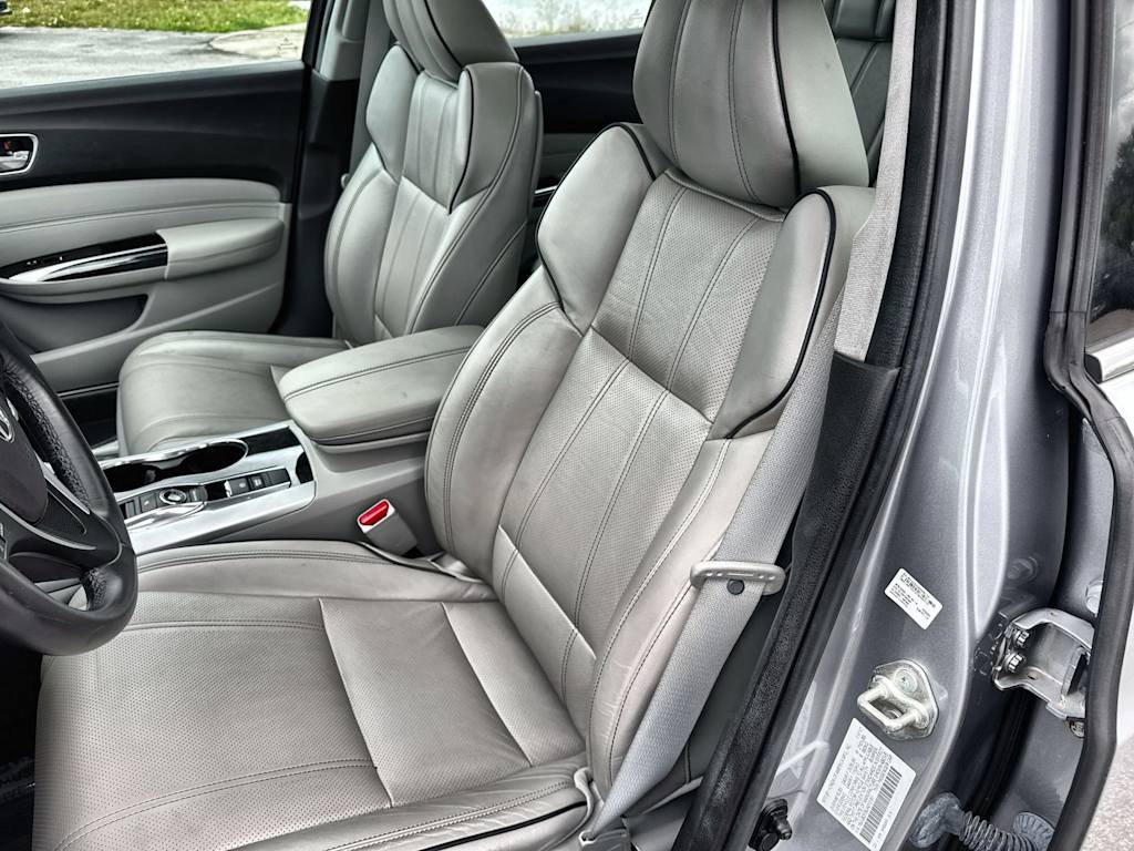 Thumbnail: 2018 Acura TLX - 11