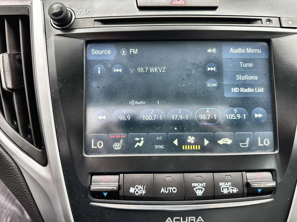 Thumbnail: 2018 Acura TLX - 15