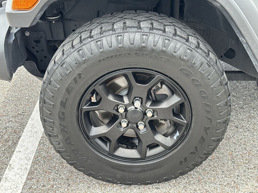 Thumbnail: 2021 Jeep Wrangler - 8