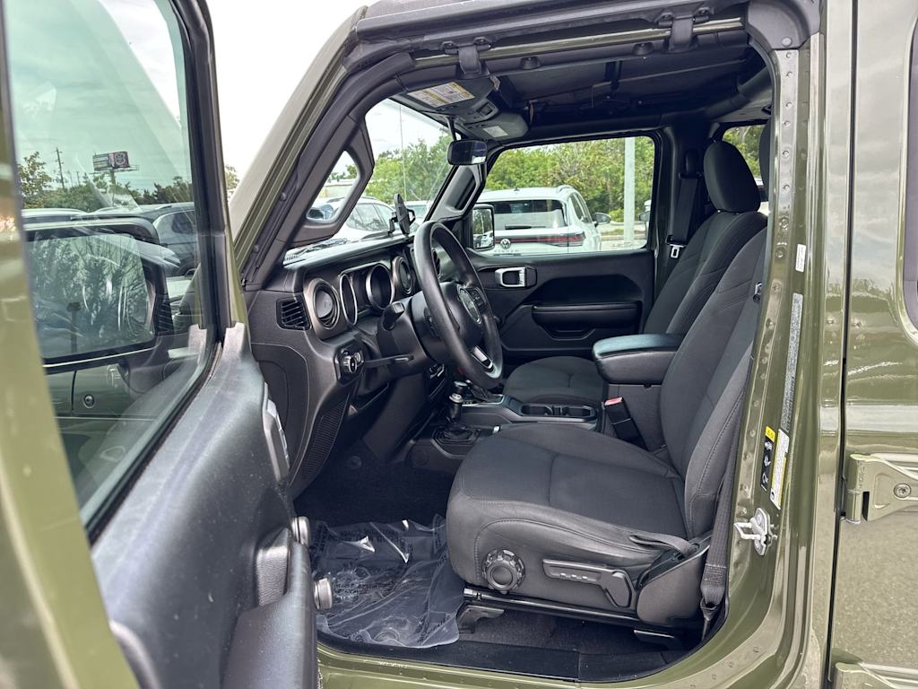 Thumbnail: 2021 Jeep Wrangler - 13