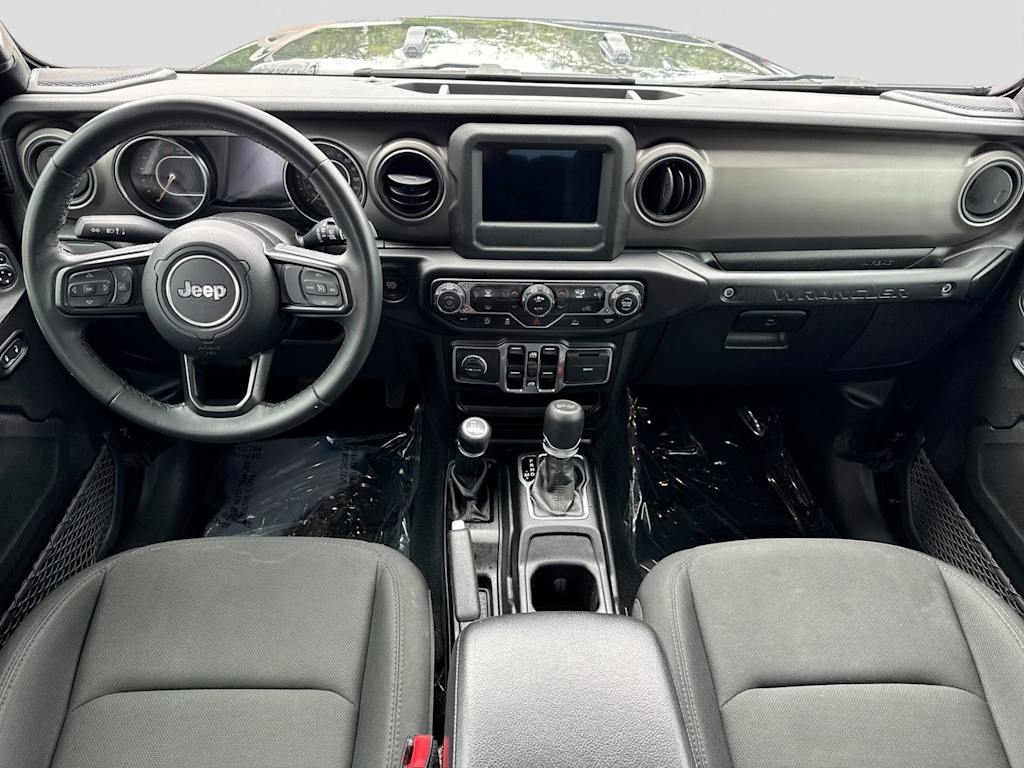 Thumbnail: 2021 Jeep Wrangler - 9