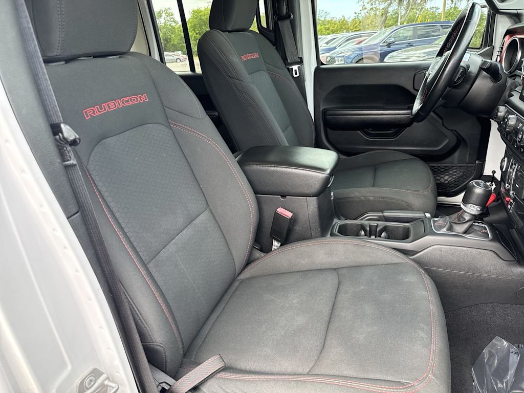 Thumbnail: 2021 Jeep Wrangler - 45