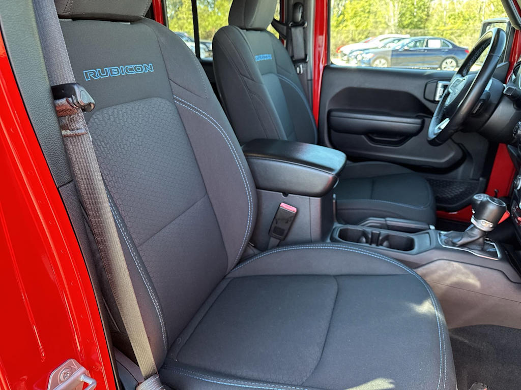 Thumbnail: 2022 Jeep Wrangler - 12