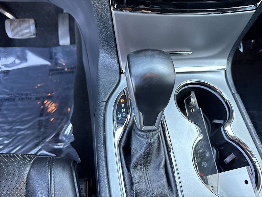 Thumbnail: 2020 Jeep Grand Cherokee - 16