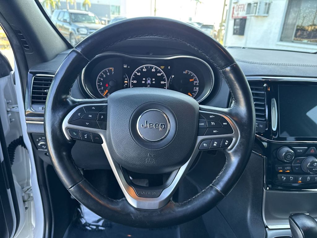 Thumbnail: 2020 Jeep Grand Cherokee - 14