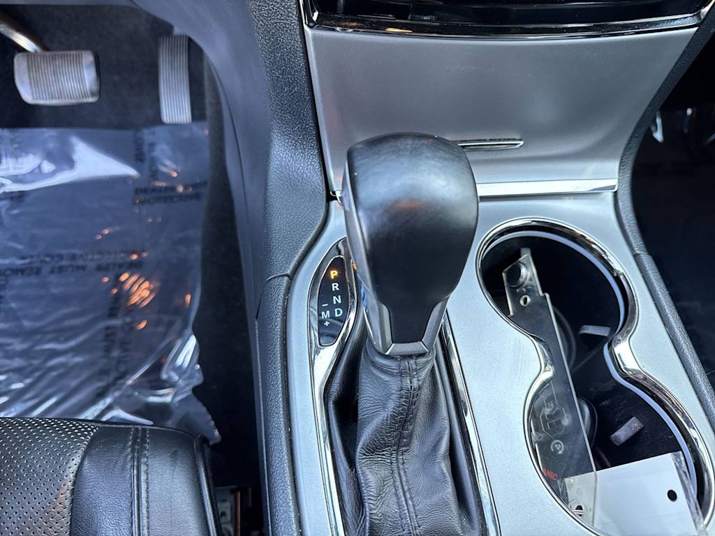 Thumbnail: 2020 Jeep Grand Cherokee - 16
