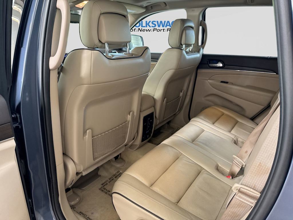 Thumbnail: 2019 Jeep Grand Cherokee - 12