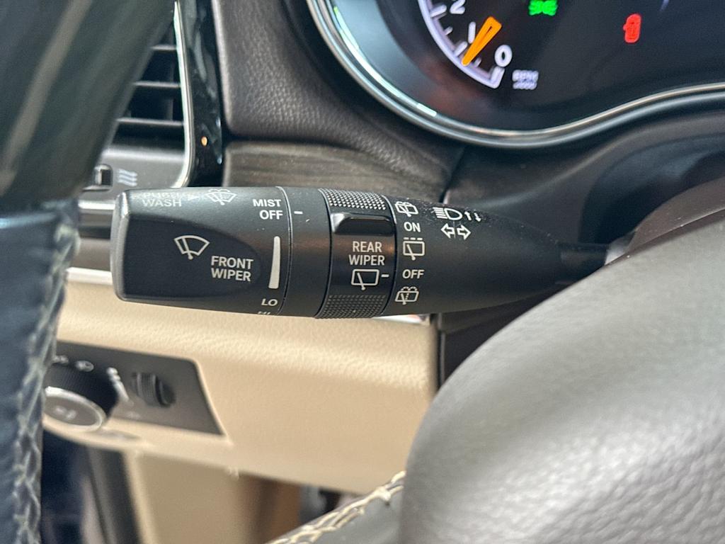 Thumbnail: 2019 Jeep Grand Cherokee - 14