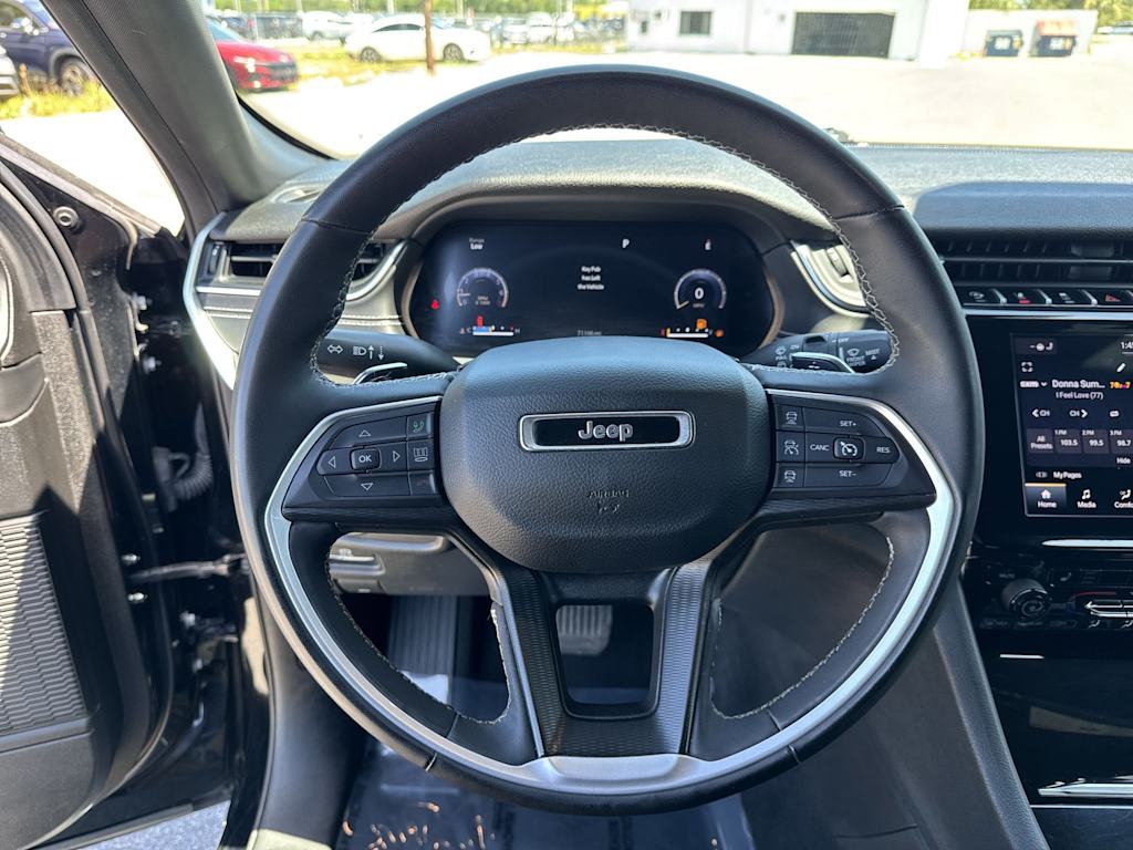 Thumbnail: 2023 Jeep Grand Cherokee - 31