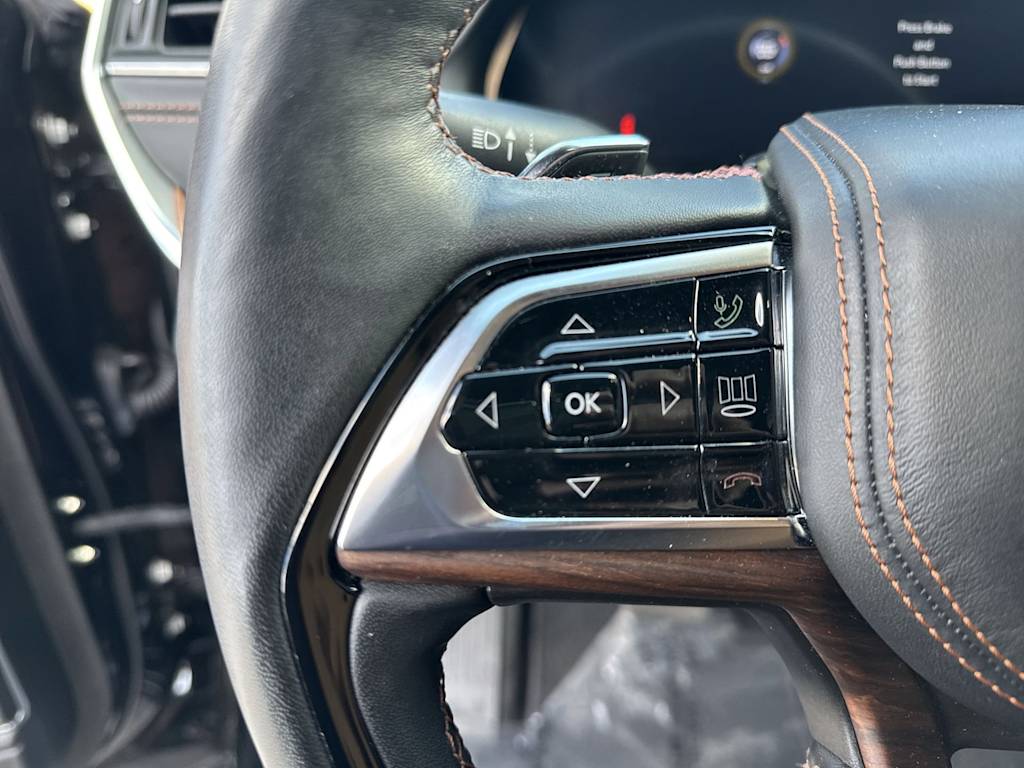 Thumbnail: 2022 Jeep Grand Cherokee - 34