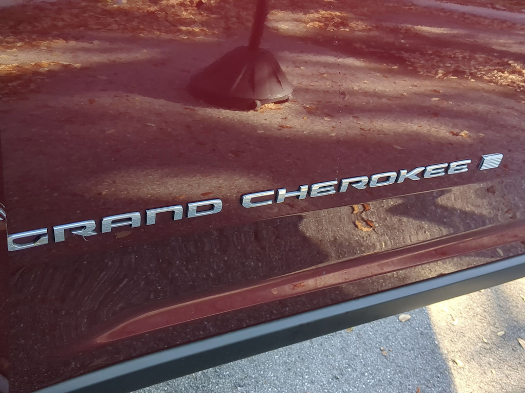 Thumbnail: 2022 Jeep Grand Cherokee L - 26
