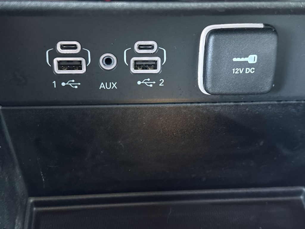 Thumbnail: 2023 Jeep Grand Cherokee L - 34