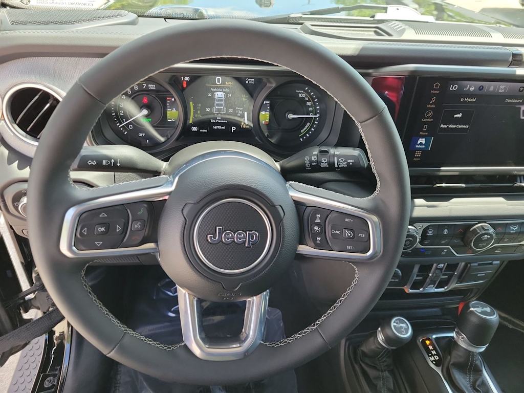 Thumbnail: 2025 Jeep Wrangler - 14